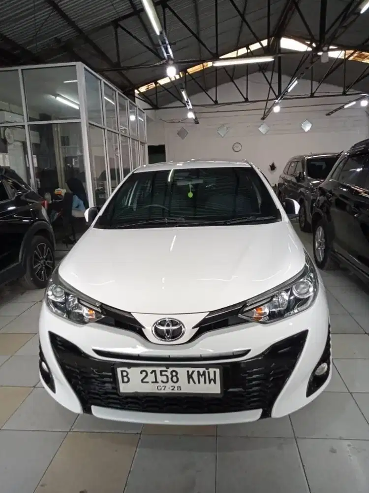 Toyota Yaris 1.5 G Matic AT tahun 2019 Putih DP minim 30 juta
