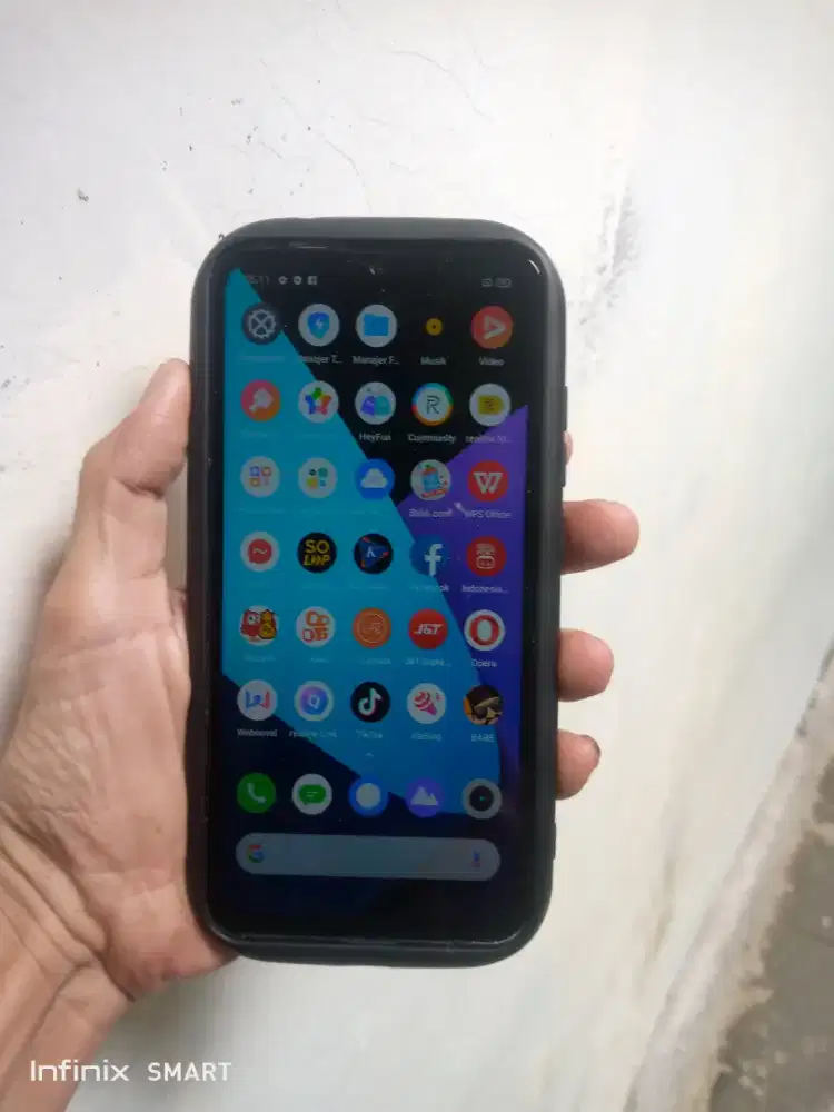Realme 3 ram 4/64 jaringan 4g