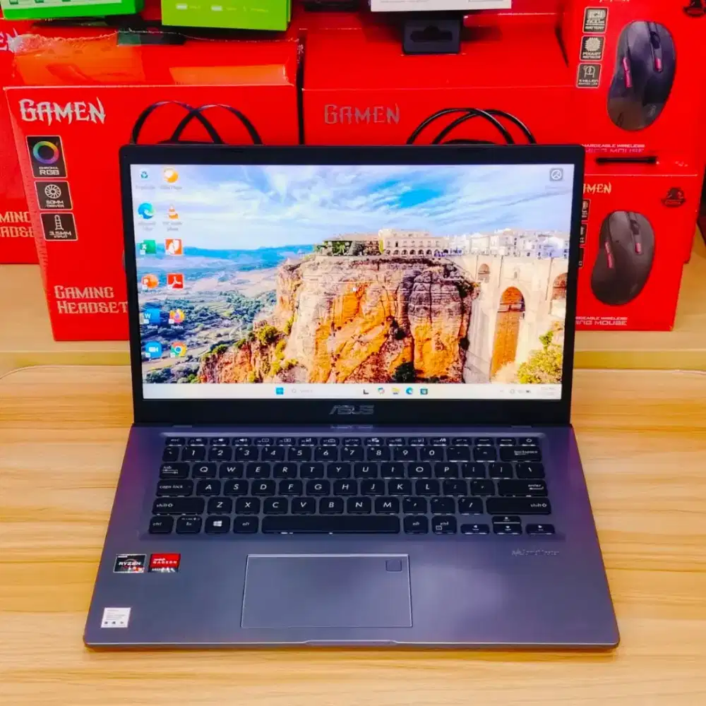 Asus M415D AMD Ryzen 3 3250U RAM 8GB SSD 512GB Mulus Siap Pakai