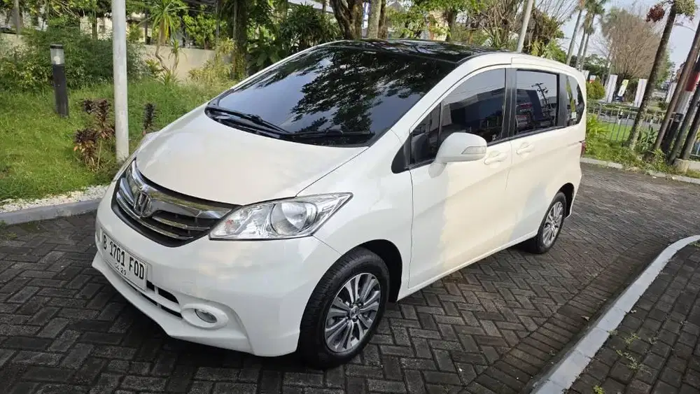 Honda Freed 2013 Pemakaian 2014 Pajak Panjang Tangan Pertama
