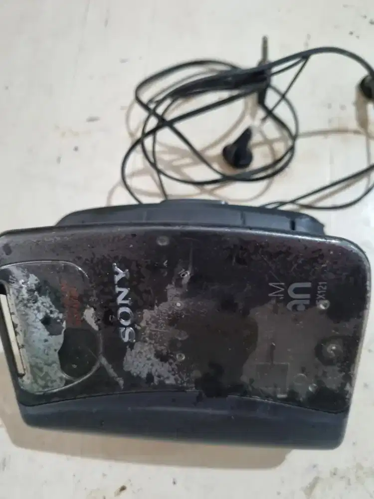 Walkman sony bekas