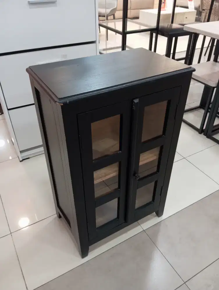 Cabinet Bore Black Natural