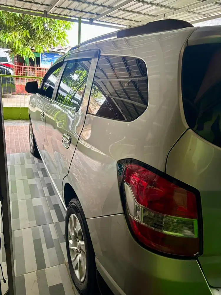 Chevrolet SpinLTZ 1.5 type tertinggi 2013 Bensin