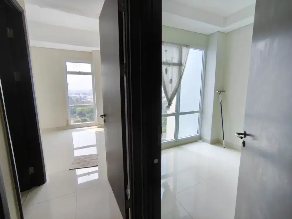 Disewakan Apartemen Puri Mansion 3 Kamar Tidur Dengan Luas 68 m2 Furnish 61 Juta/Tahun Semi Private Lift Harga Termurah