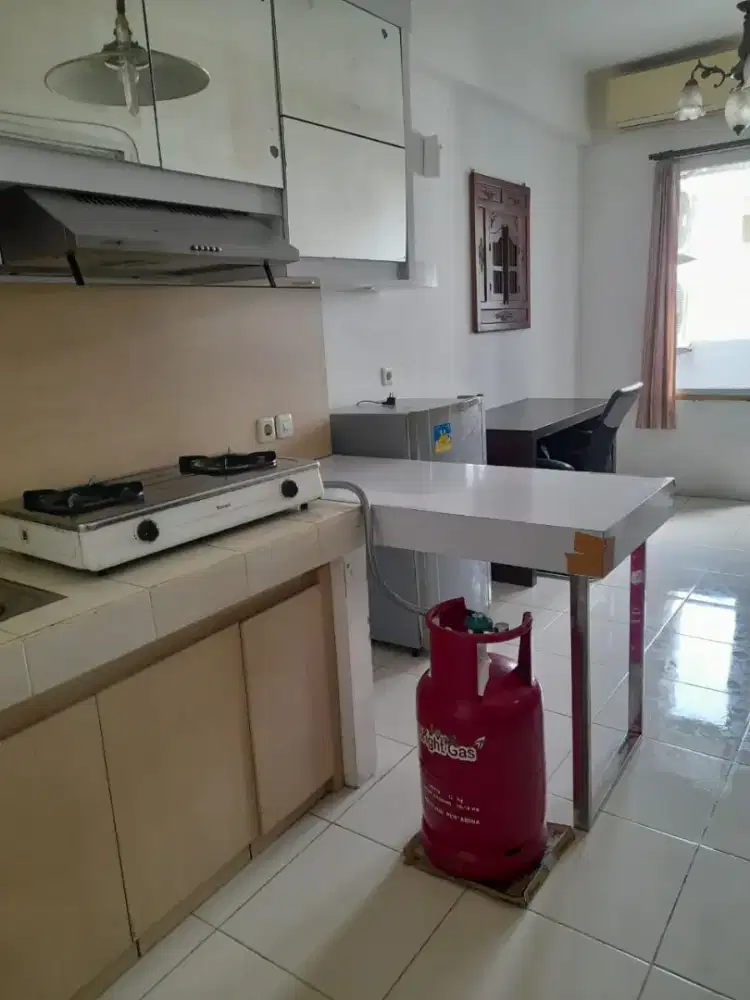 Disewakan apartemen puncak kertajaya dua kamar full furnis