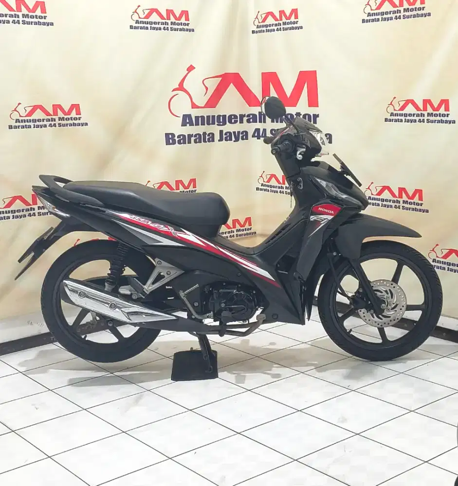 Mulus Km 7 Ribu Honda Revo X Tahun 2022 warna Hitam doff