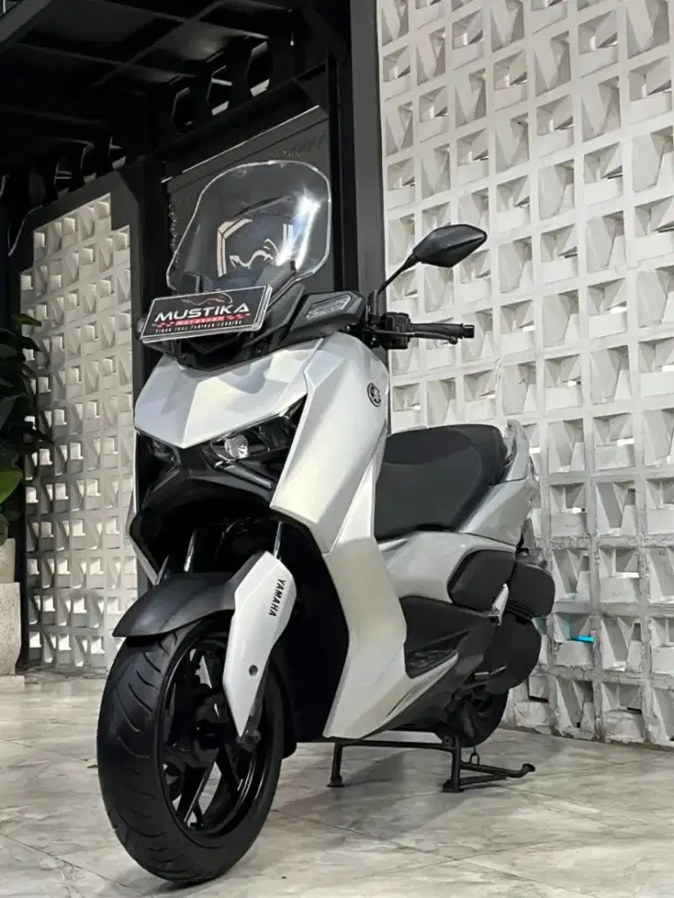Silver‼️XMAX Connected ABS 2024. KM 16rb. DANNY Mustika Motor Sulfat
