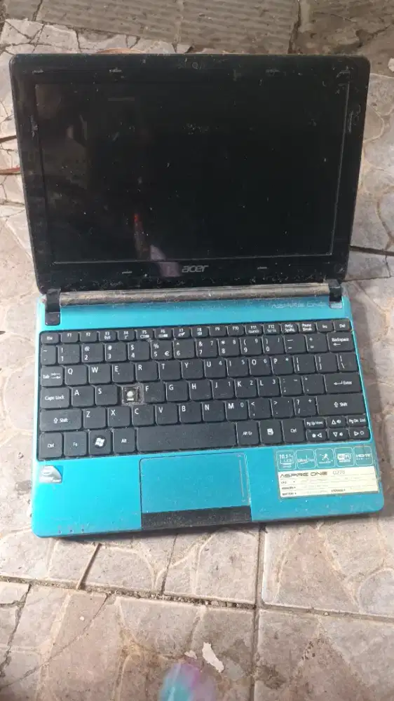 Laptop terima apa adanya. Lupa keadaan terakhir kaya gimana