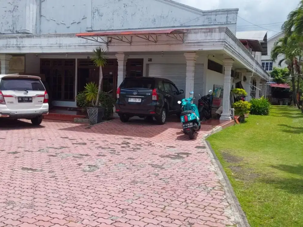 DIJUAL RUMAH