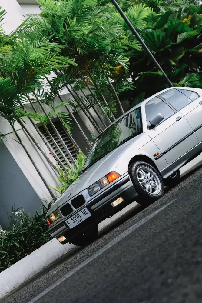 BMW E36 323i MT 1996 LANGKA FABRIC UTUH