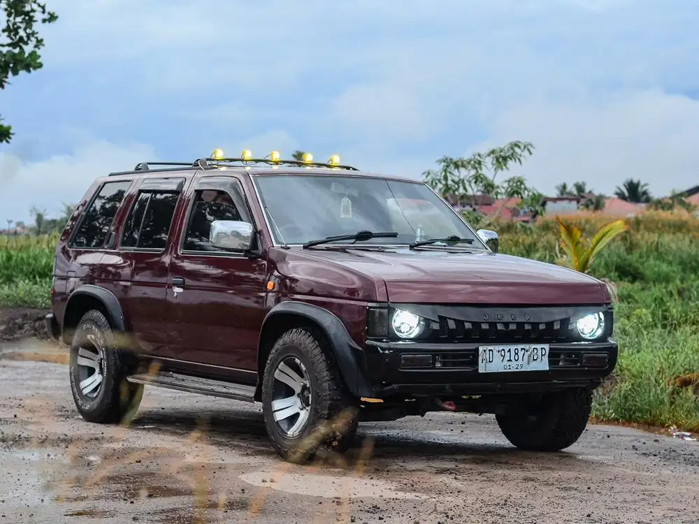 Nissan Terrano Full restorasi (bensin)