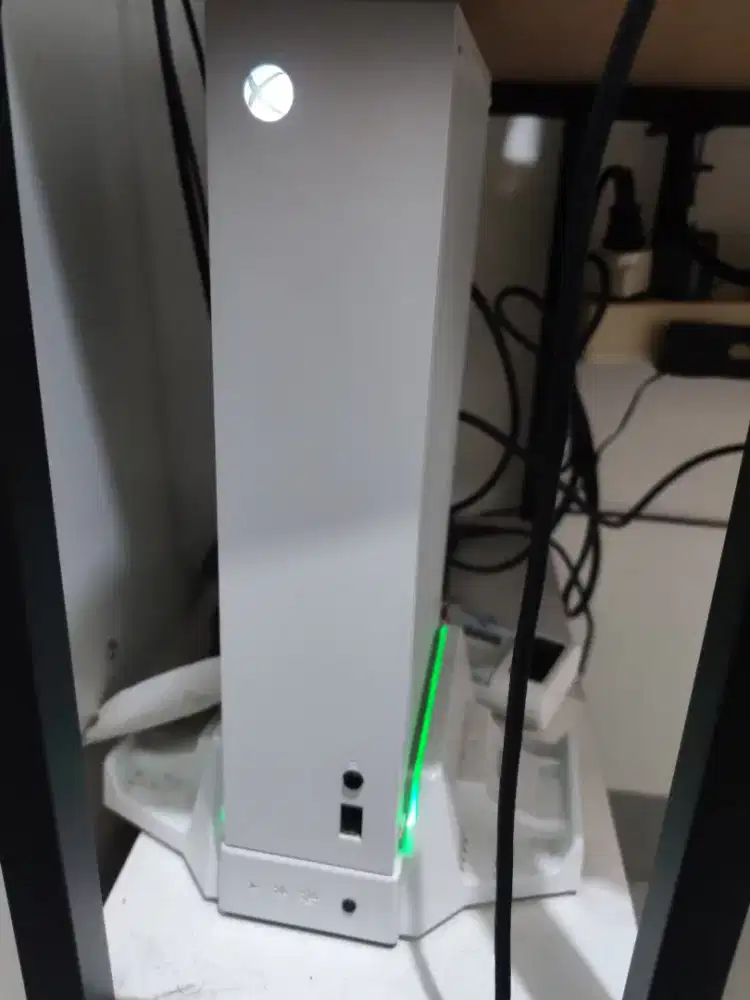 xbox series s 512 gb free hardisk