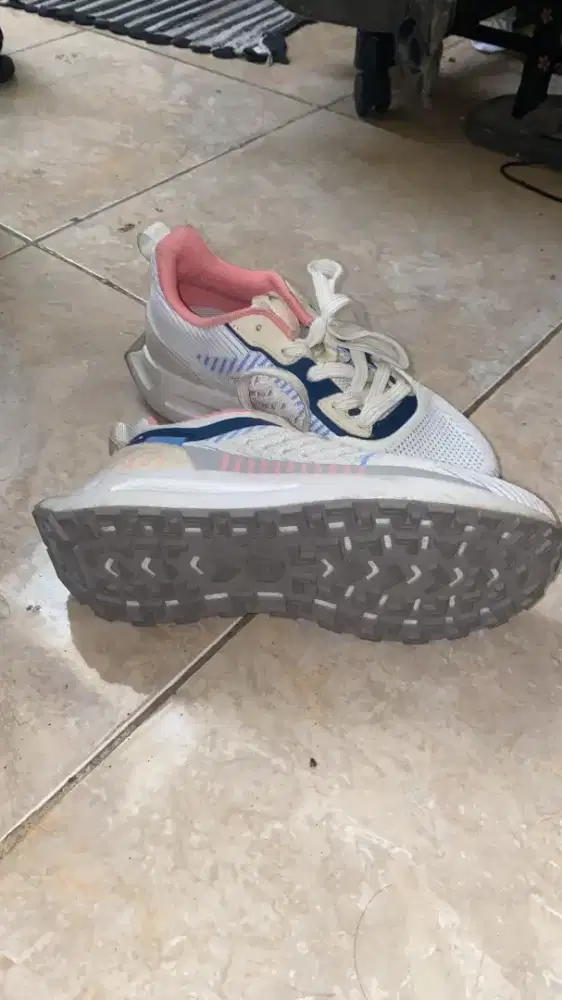 Sepatu kanky buatan indonesia