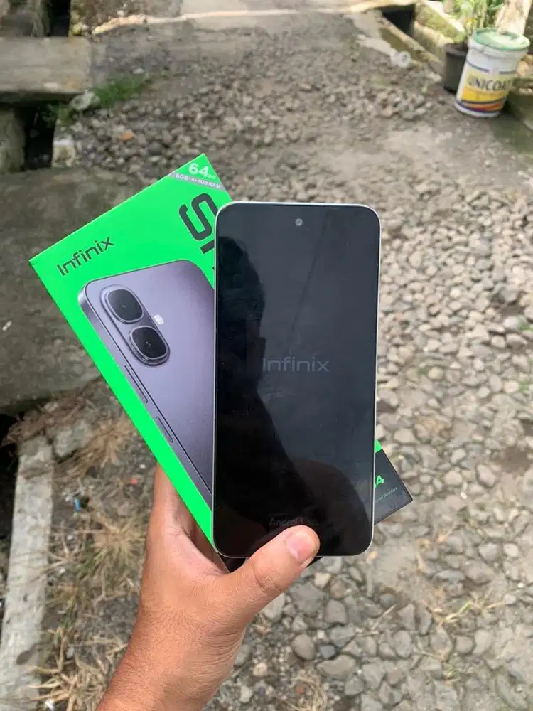 INFINIX SMART 10 LENGKAP 4+4/64