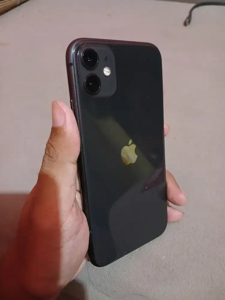 Iphone 11 128gb ibox hitam