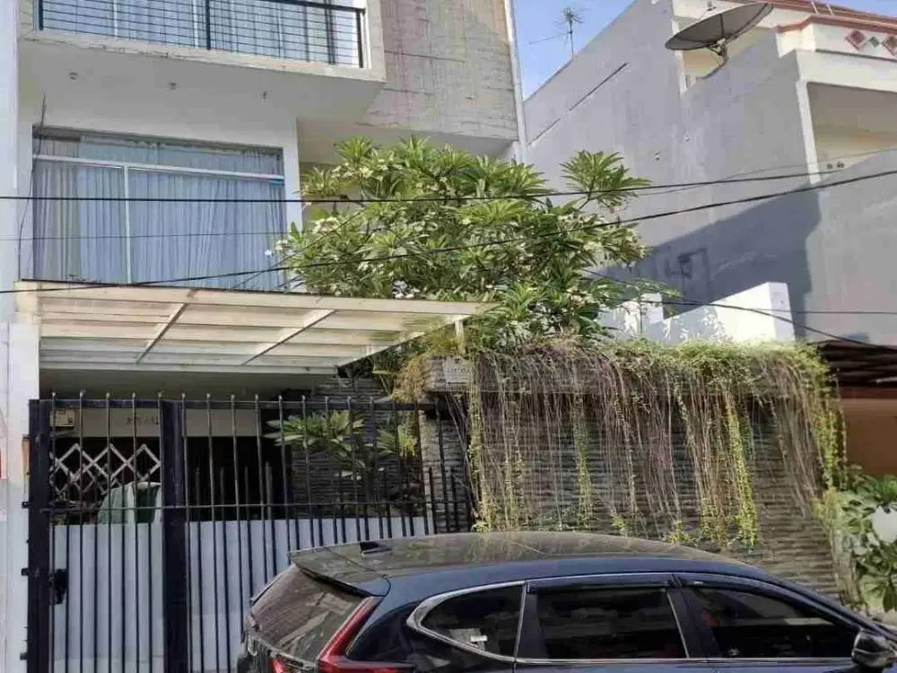 Dijual rumah minimalis di Danau Indah Sunter Jakarta Utara