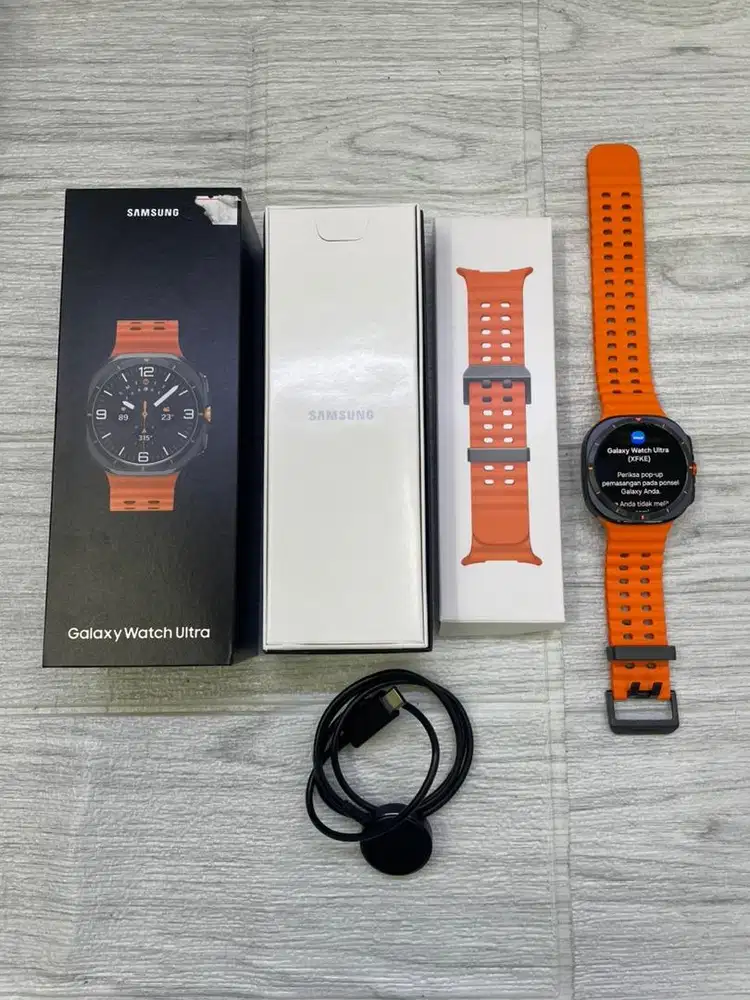 Samsung Watch Ultra Orange