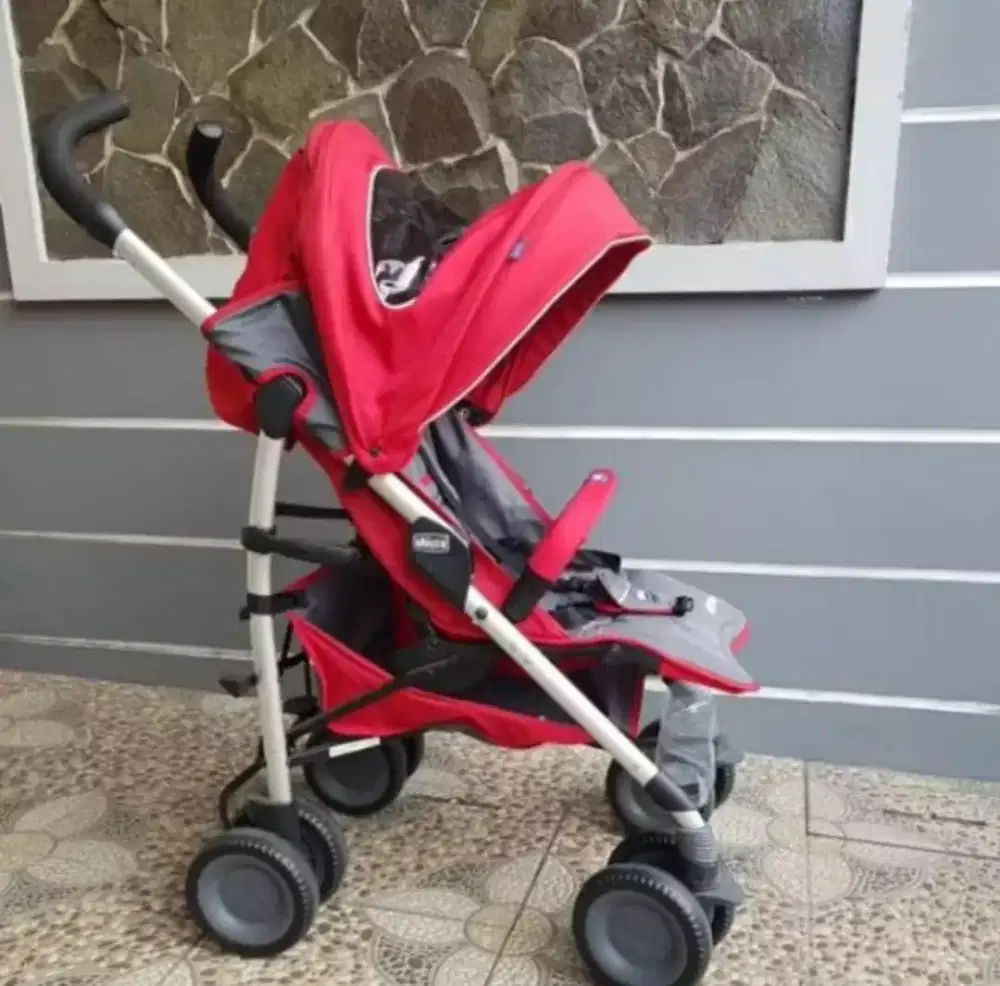 Stroller bayi merk Chicco