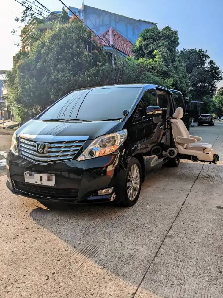 Alphard Welcab 2.4 AT 2011 KM80rbuan