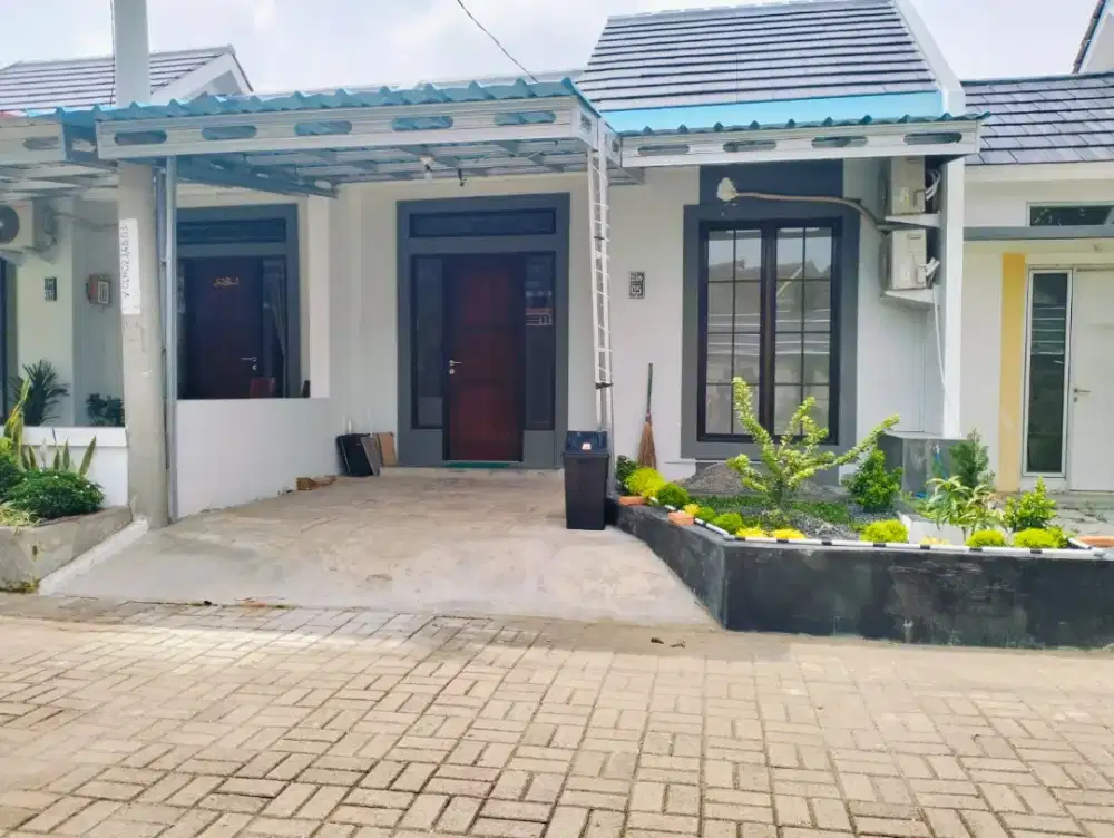 Di Sewakan Rumah Semi Furnis Siap Huni Citraland Cirebon