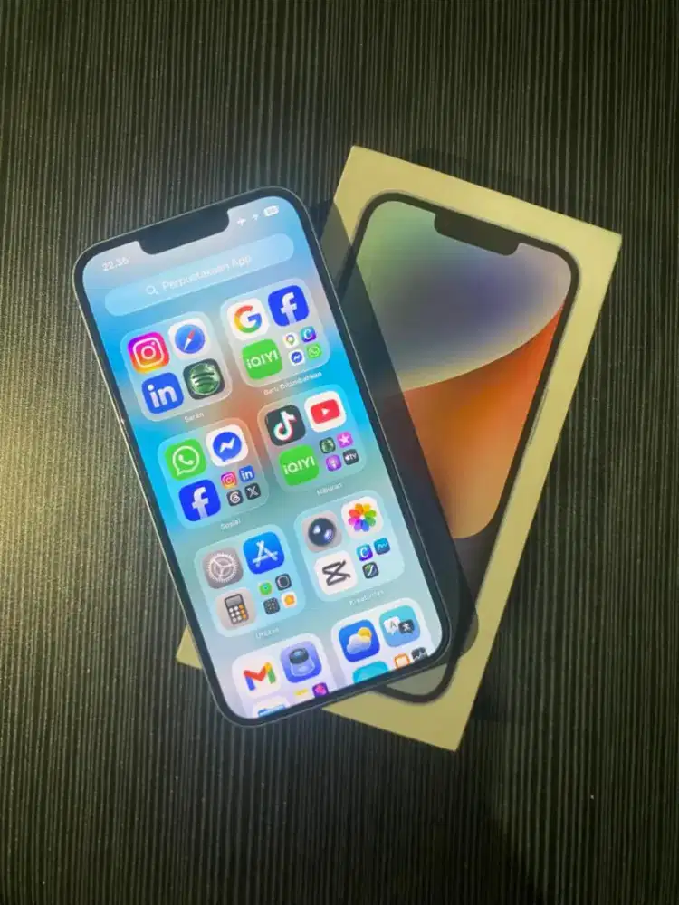 Dijual iPhone 14 128GB Blue