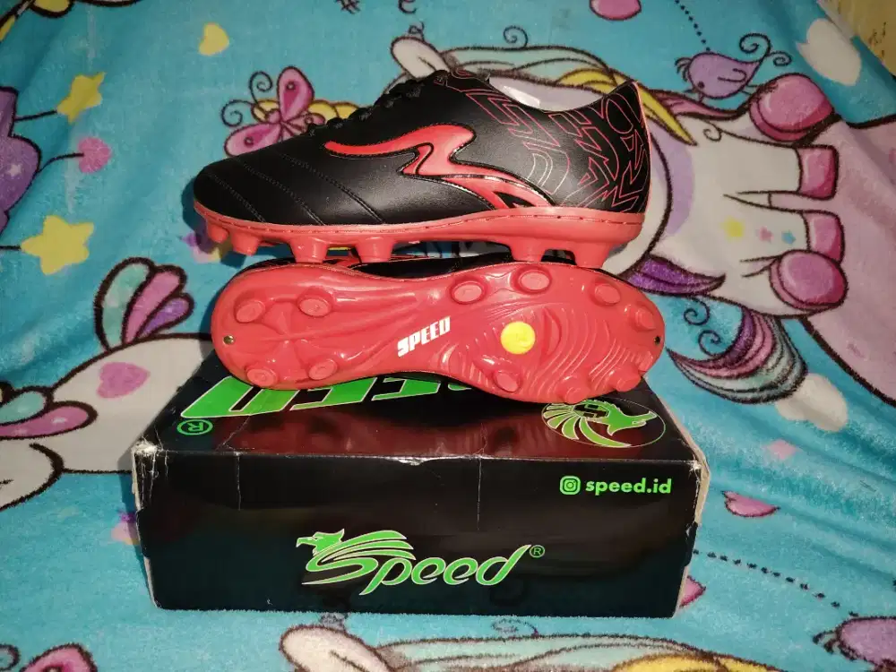Sepatu bola SPEED Original size 41