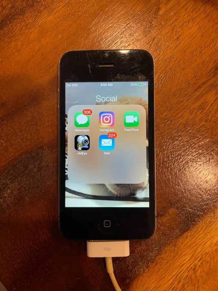 Iphone 4 (Kondisi nyala)
