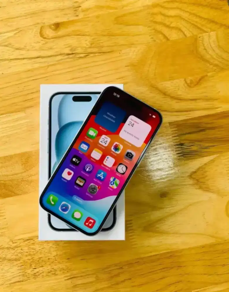 Iphone 15 new ibox 128gb promo free 2x cicilan