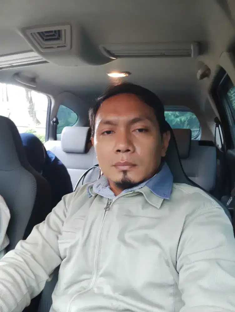 Cari kerjaan Driver SIM A