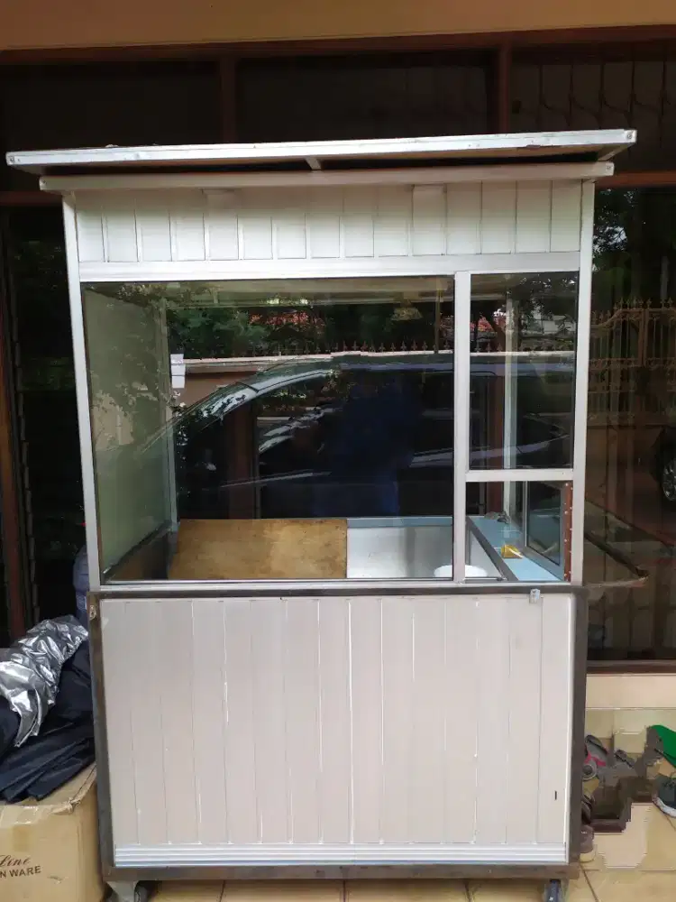 Gerobak usaha material almunium