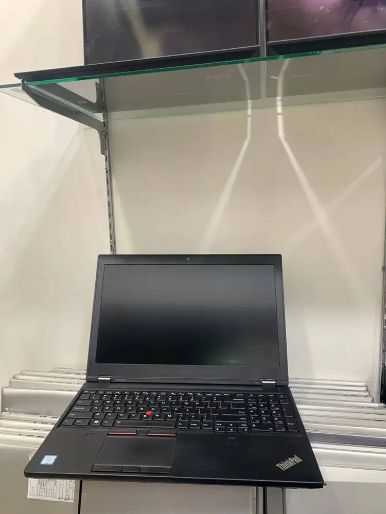 Lenovo Thinkpad P50 Core i7 Gen 6 Ram 16GB SSD 256GB DUAL VGA *RVN