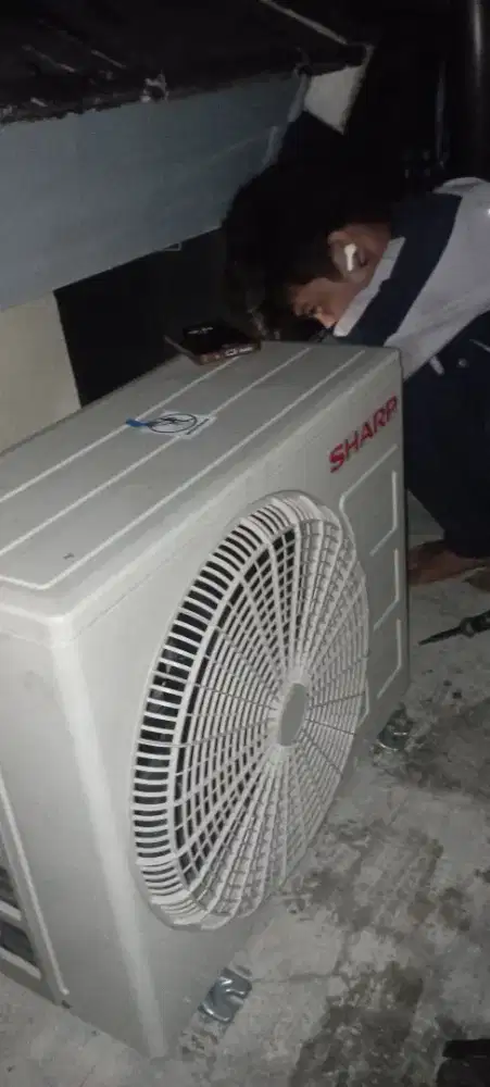 AC Sharp setengah PK
