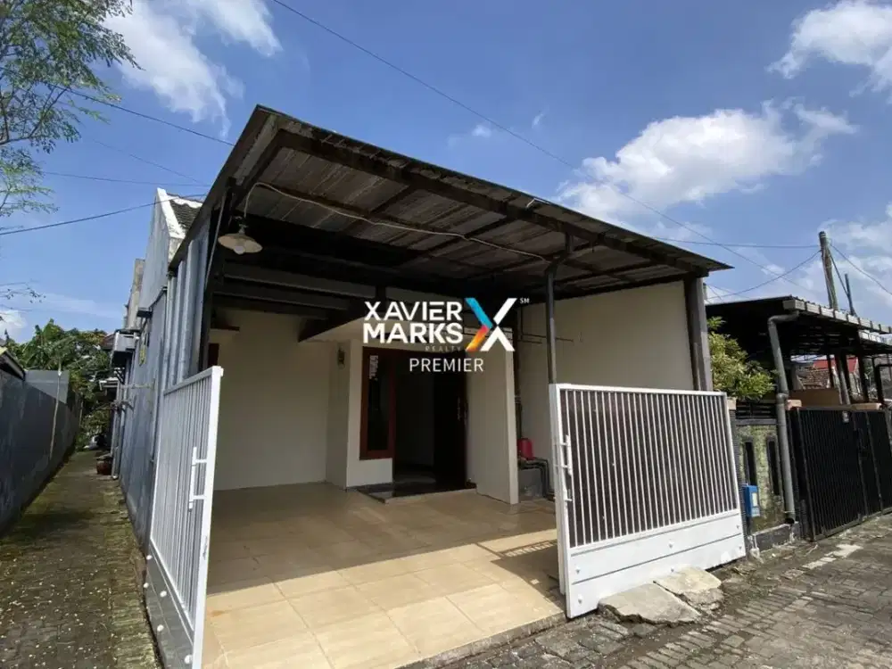 DIJUAL Rumah Terawat Dg Area Dapur Luas Siap Huni Lokasi Strategis di Jantung Kota Malang Dekat Area Bisnis dan Kawasan Heritage di JL Letjen Sutoyo