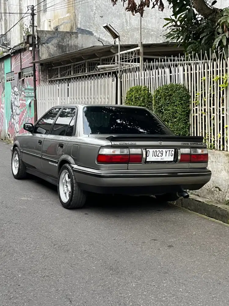 Toyota Corolla 1990 Bensin