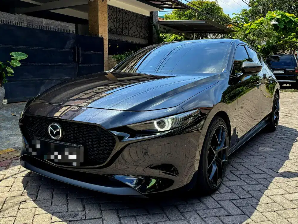 Mazda 3 Hatchback At 2022 (Low KM)