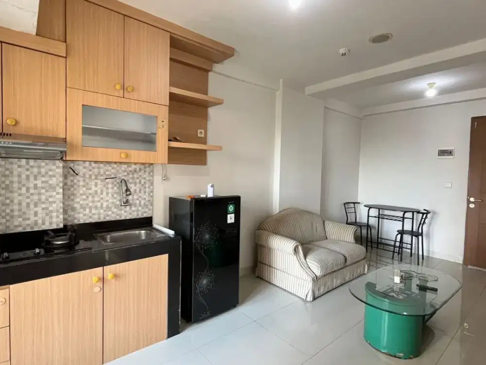 Disewa Oak Tower 2 Bedroom Full Furnish — Praktis & Cozy di Lantai Rendah