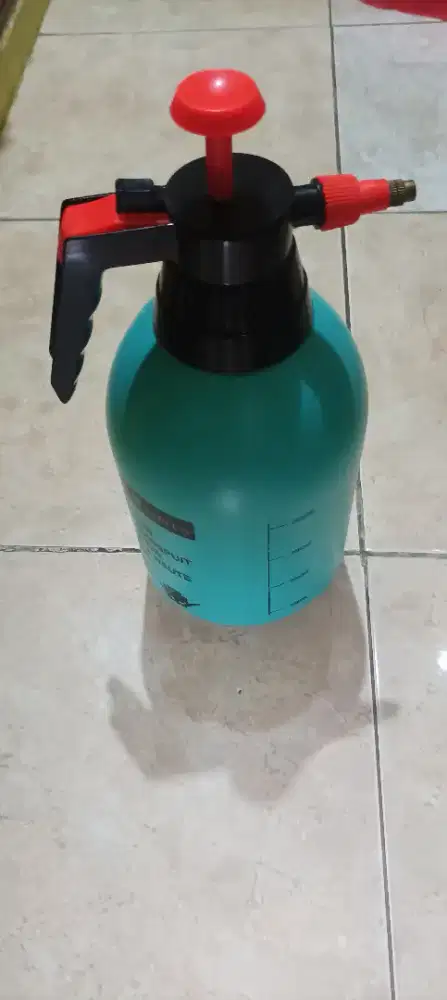 Semprotan air & box