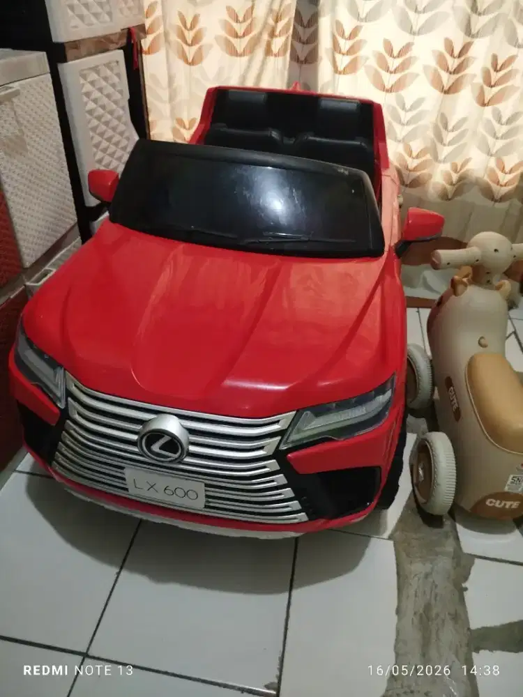Dijual Mobil AKI anak dan balita