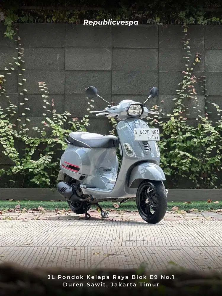 PIAGGIO VESPA S125 IGET LED TH 2020 GREY MATERIA Perfect Condition
