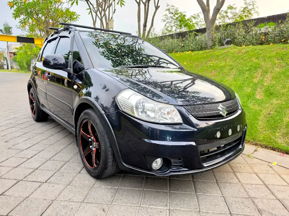 ISTIMEWA SX4 X-Over 2007/2008 Matic Hitam Ors No