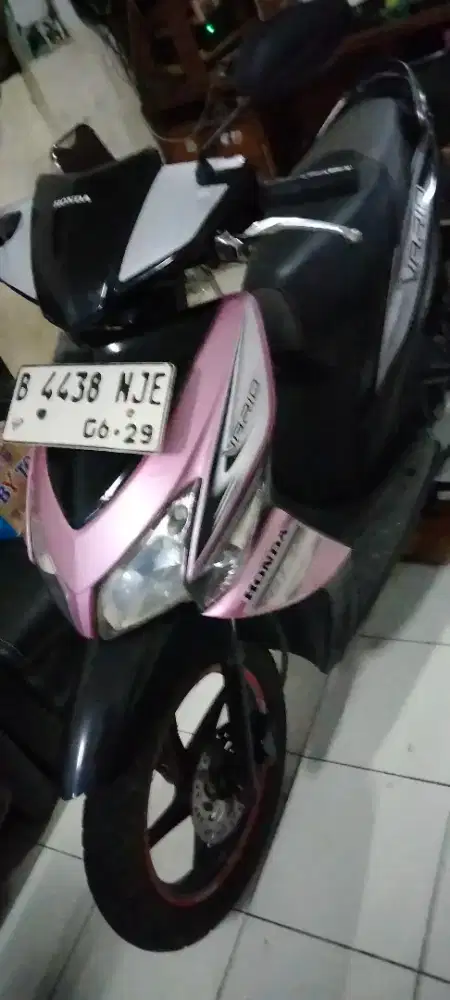 Jual Honda Vario lengkap BPKB stnk adabpjl idup