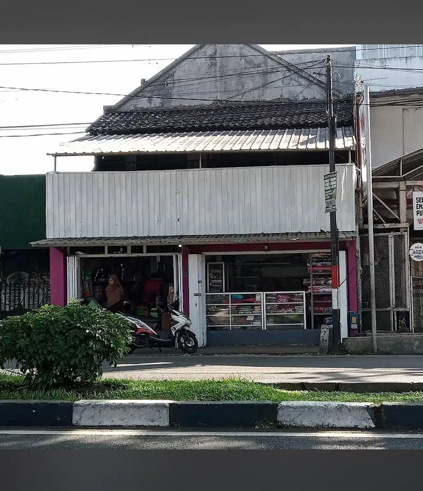 Dijual Ruko 3 Lt Jl Borobudur