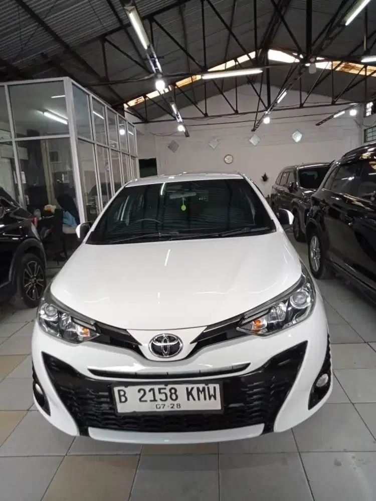 Toyota Yaris 1.5 G Matic AT tahun 2019 Putih DP minim 30 juta
