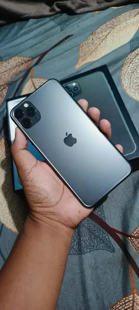 Iphone 11 pro max 256 gb IMEI Regis terdaftar