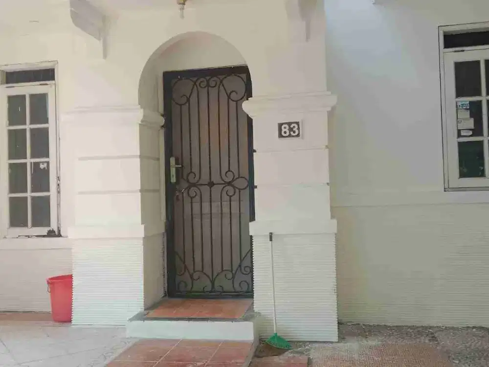 Dijual Cepat Rumah Hook di Sentul City cluster strategis dan Teramai di Sentul city Pas Depan taman budaya