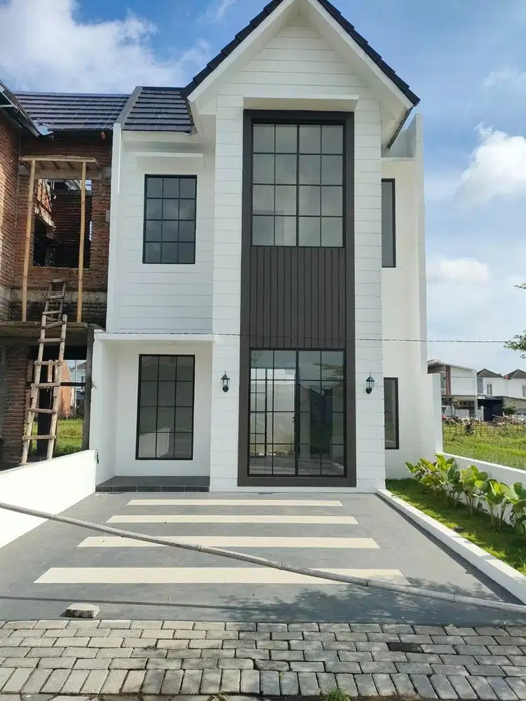 DI KONTRAKAN RUMAH BARU BELUM PERNAH HUNI