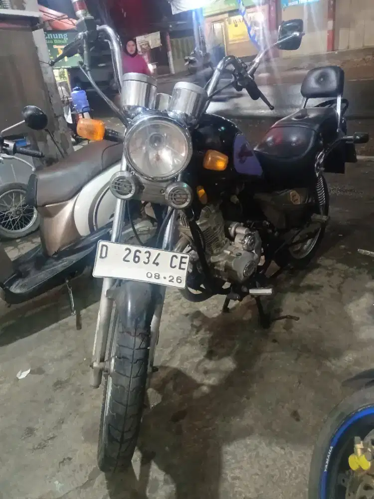 Dijual motor qingqi model harley
