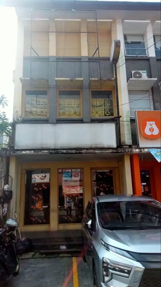 Ruko Premium Vpoint dekat Roti Venus