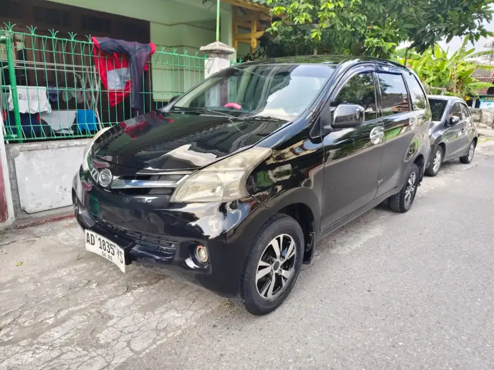 Xenia 1.3 R 2013 Manual asli AB
