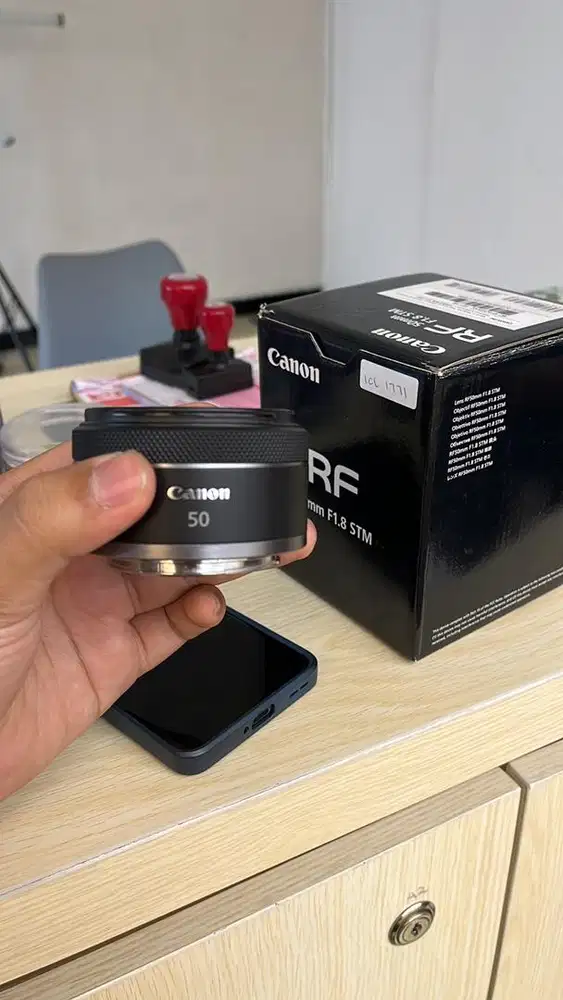 Dijual Lensa Canon RF 50mm F1.8